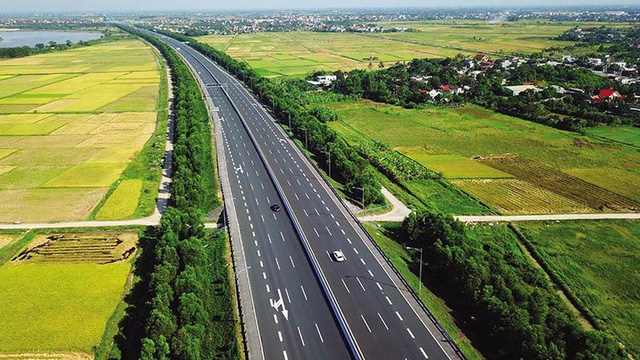Quốc hội nhất trí đầu tư 3 dự án đường cao tốc phía Nam