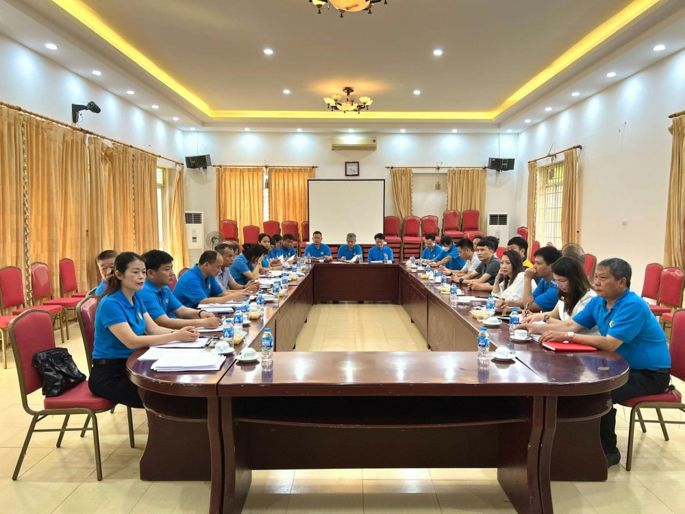 Công đoàn Công ty TNHH MTV Thoát nước Hà Nội tuyên dương công nhân giỏi năm 2022