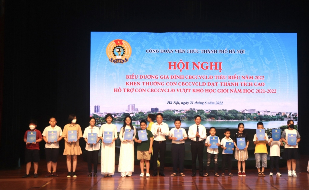 Công đoàn Viên chức thành phố Hà Nội chú trọng công tác chăm sóc, giáo dục trẻ em