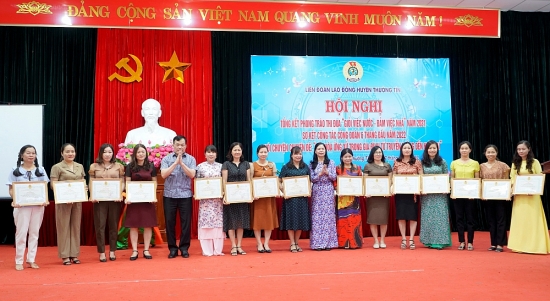 LĐLĐ huyện Thường Tín: Đổi mới công tác vận động nữ công nhân, viên chức, lao động