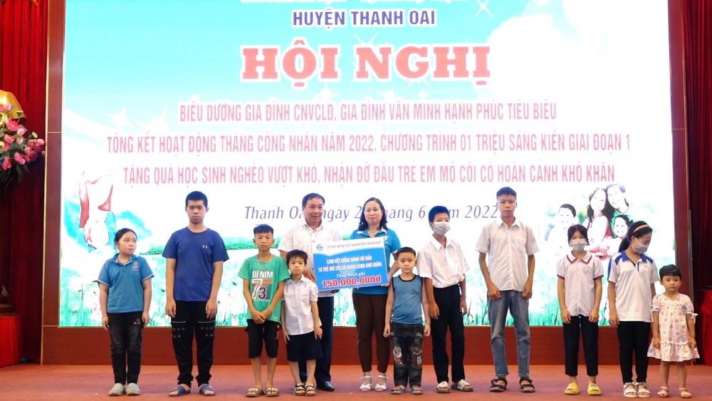 Huyện Thanh Oai: Chú trọng xây dựng gia đình ấm no, tiến bộ