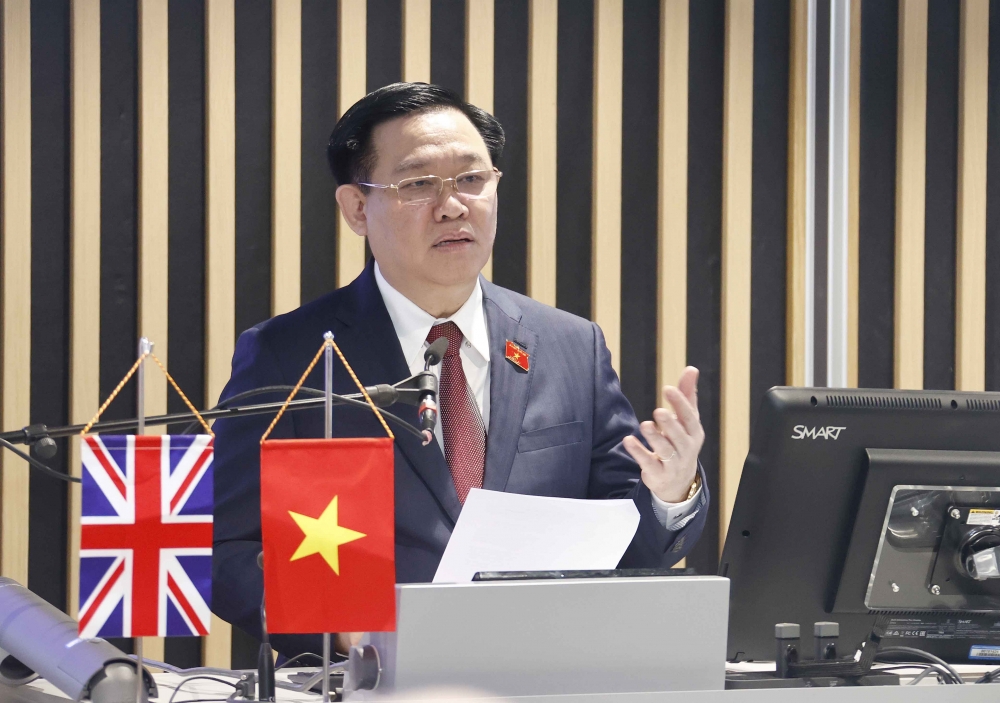 Chủ tịch Quốc hội dự Diễn đàn hợp tác giáo dục Việt Nam - Vương quốc Anh