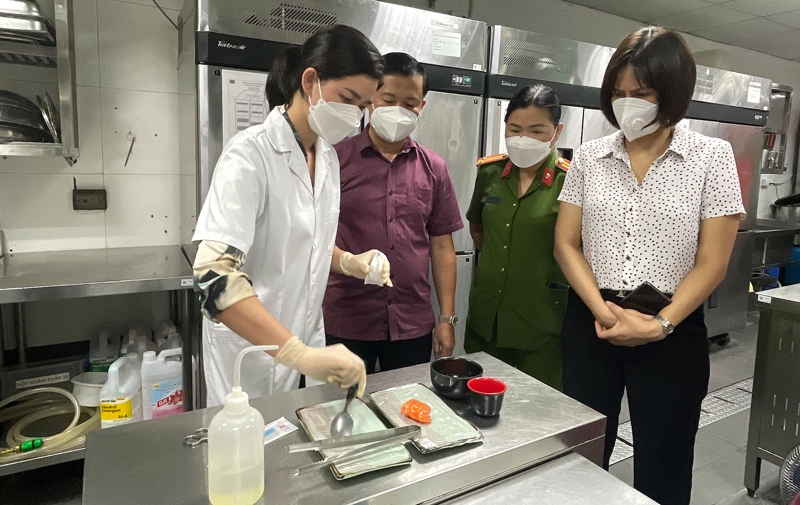Hà Nội: Tăng cường quản lý nhà nước, bảo đảm an toàn thực phẩm