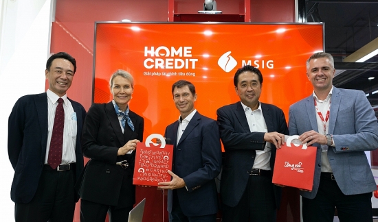 Home Credit Việt Nam "bắt tay" cùng công ty bảo hiểm hàng đầu Nhật Bản Mitsui Sumitomo
