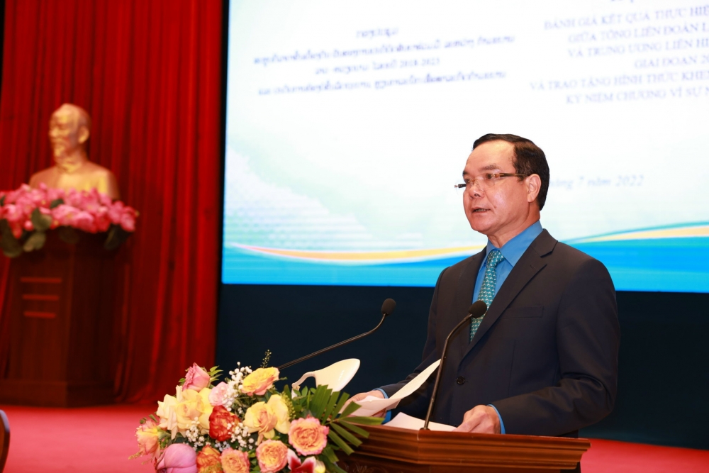 Tổng LĐLĐ Việt Nam và Trung ương LHCĐ Lào: Tăng cường hợp tác toàn diện, hỗ trợ nhau cùng phát triển