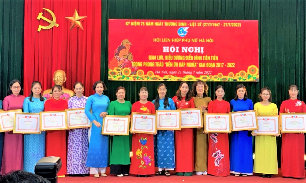 Phụ nữ Thủ đô tri ân các Bà mẹ Việt Nam