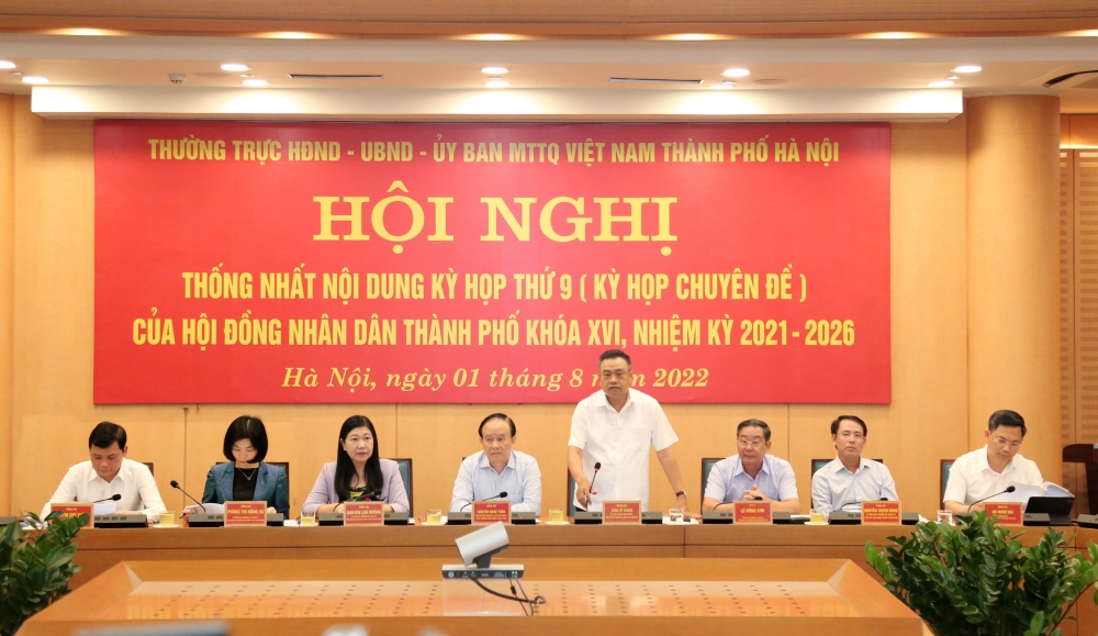 Xem xét mức hỗ trợ y, bác sĩ và nhân viên y tế tại kỳ họp thứ 9 HĐND thành phố Hà Nội