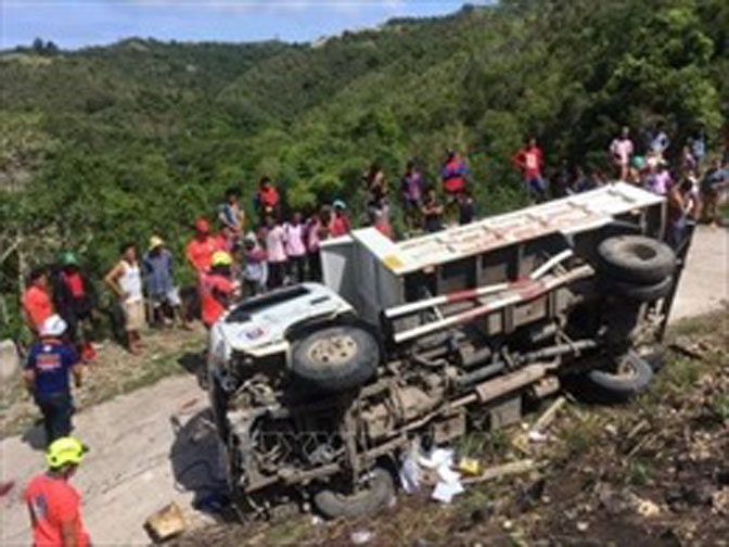 Tai nạn thảm khốc tại Philippines, ít nhất 8 người thiệt mạng
