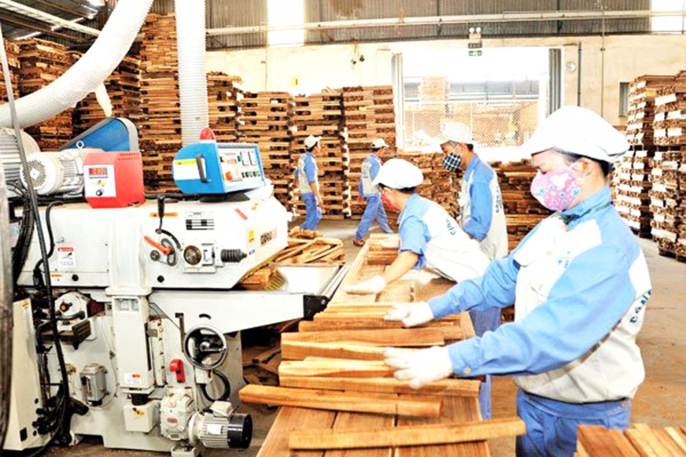 Vì sao doanh nghiệp xuất khẩu gỗ “kêu cứu”?
