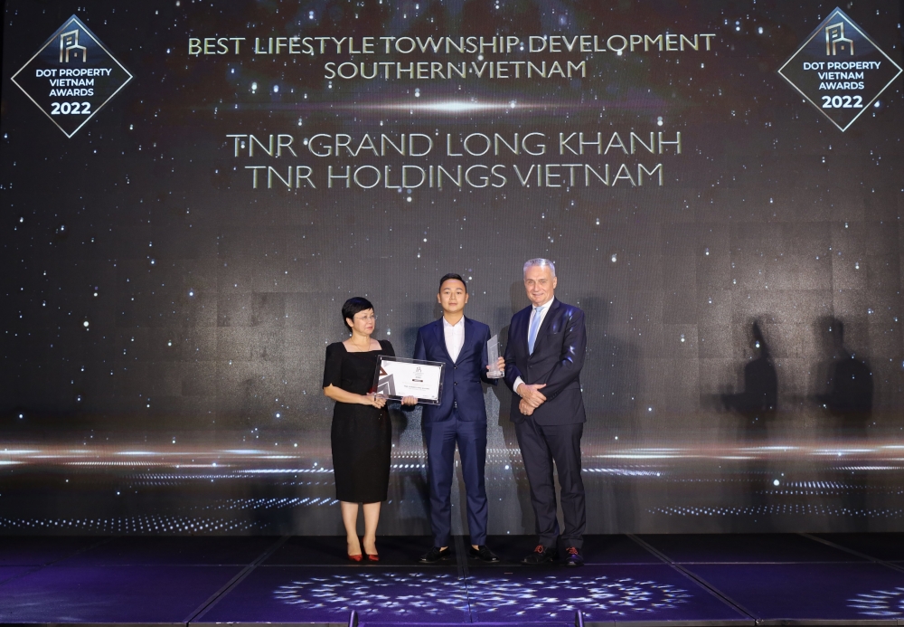 TNR Holdings Vietnam thắng hai giải Dot Property Vietnam Awards 2022