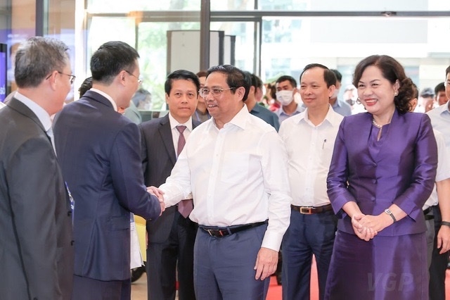 Thủ tướng Chính phủ Phạm Minh Chính dự Hội nghị Chuyển đổi số ngành Ngân hàng