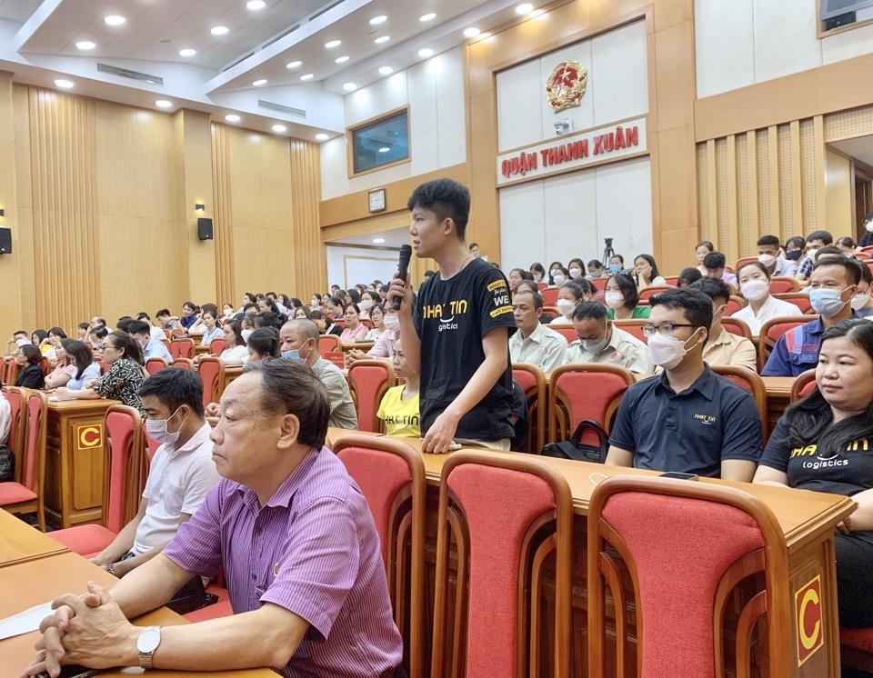 Quận Thanh Xuân: Làm tốt công tác tuyên truyền pháp luật cho công nhân viên chức lao động