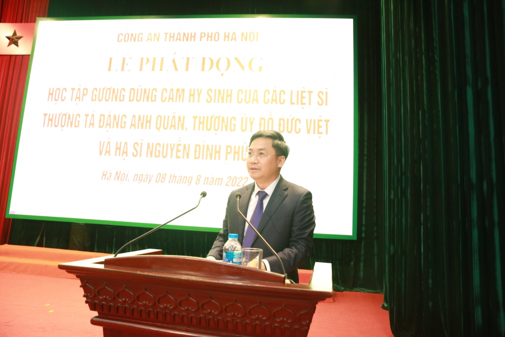 Công an thành phố Hà Nội phát động phong trào thi đua học tập gương dũng cảm của các liệt sĩ