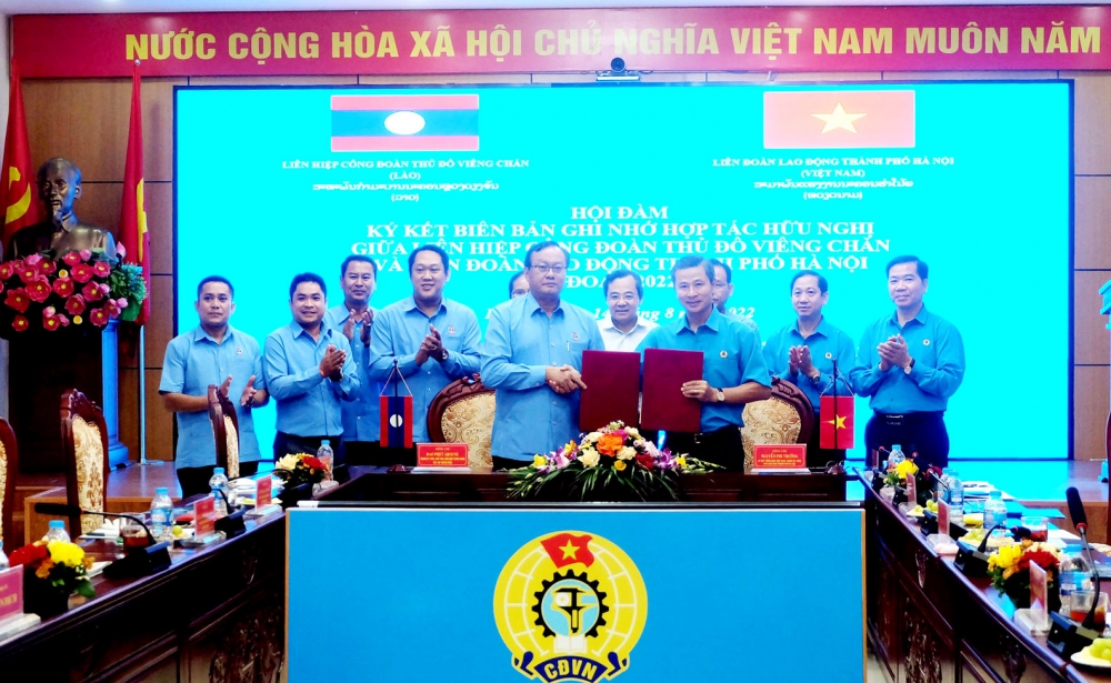 LĐLĐ thành phố Hà Nội và LHCĐ thành phố Viêng Chăn: Tăng cường hợp tác nâng cao hiệu quả hoạt động