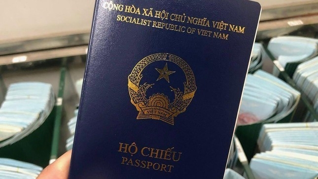 Đức công nhận tạm thời hộ chiếu phổ thông mẫu mới của Việt Nam đã bổ sung nơi sinh