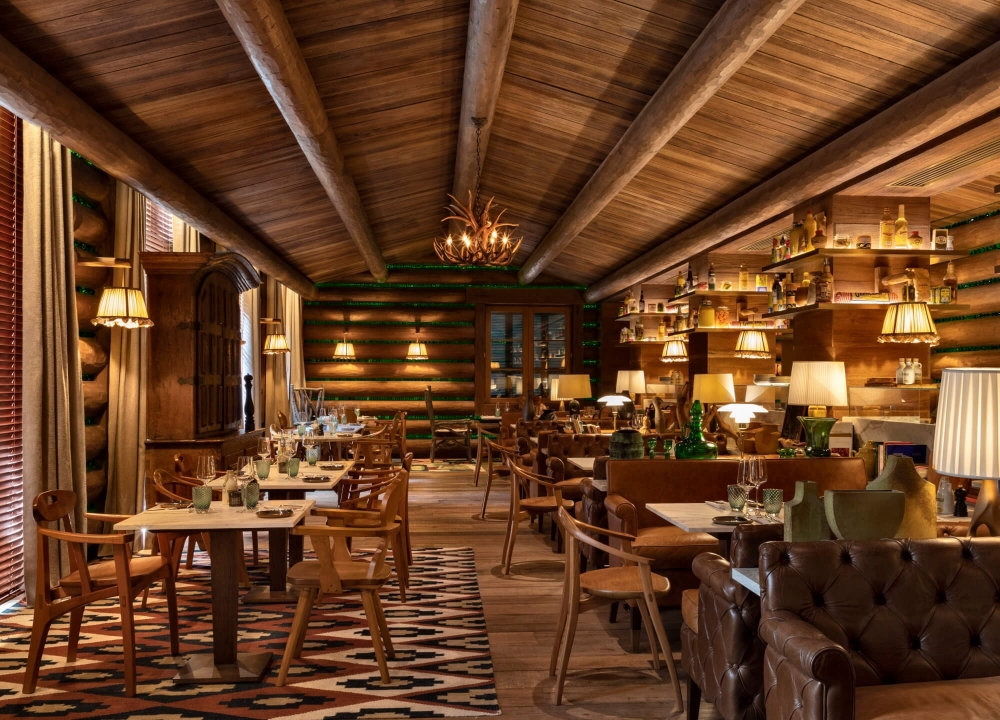 Huyền thoại thiết kế Philippe Starck - Người tạo nên những không gian khách sạn kinh điển