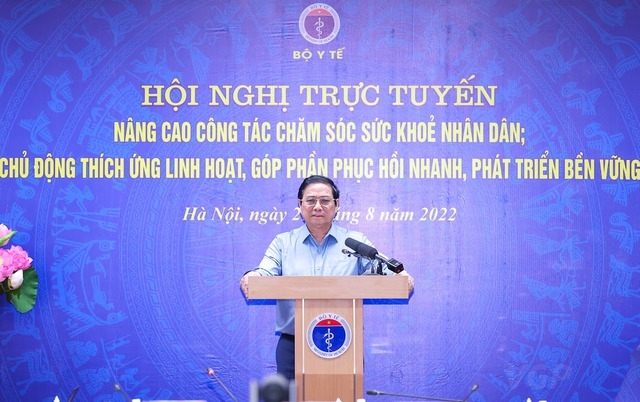Thủ tướng Chính phủ Phạm Minh Chính: Cần quan tâm động viên, nâng cao chế độ đãi ngộ đối với đội ngũ y tế