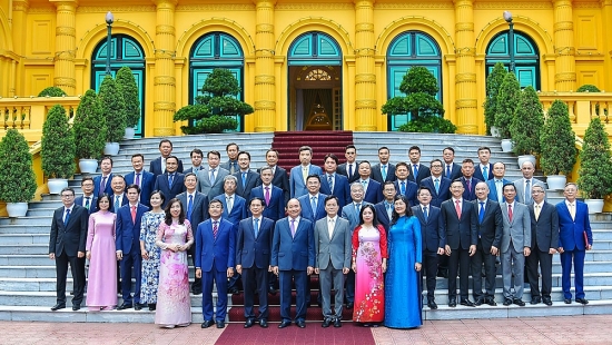 Chủ tịch nước Nguyễn Xuân Phúc làm việc với Bộ Ngoại giao