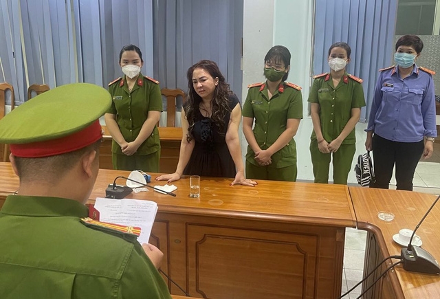 Trả hồ sơ điều tra bổ sung vụ bà Nguyễn Phương Hằng