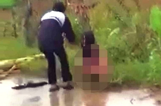 Hà Tĩnh: Khởi tố nữ sinh hành hung bạn giữa đường