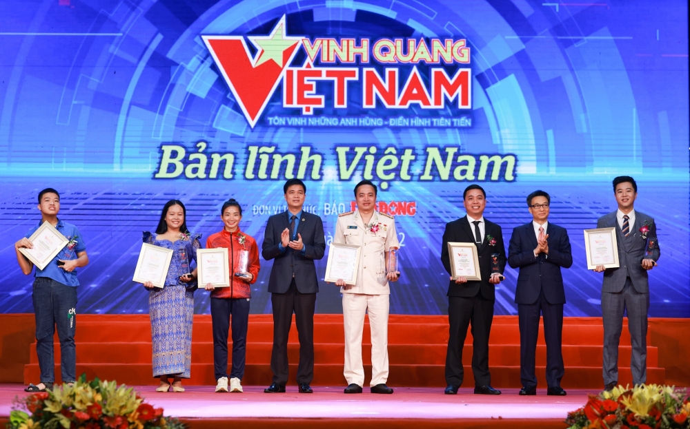 Chương trình Vinh quang Việt Nam năm 2022: Tự hào về ý chí tự lực, tự cường và bản lĩnh Việt Nam
