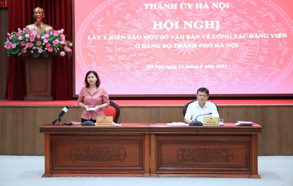 Phó Bí thư Thường trực Thành ủy Nguyễn Thị Tuyến phát biểu kết luận hội nghị