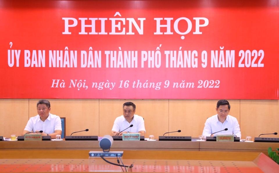 UBND thành phố Hà Nội xem xét ủy quyền cho các huyện lập Đề án thành lập 5 quận