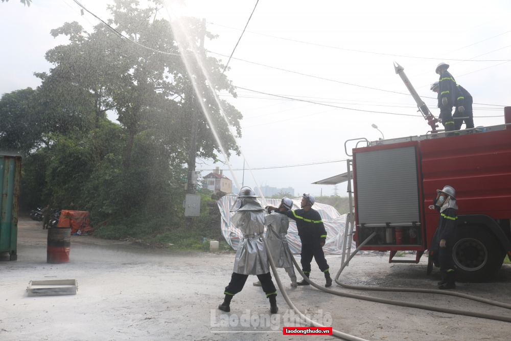Quận Bắc Từ Liêm: Diễn tập phòng cháy, chữa cháy tại Tổ dân phố Hoàng Xá