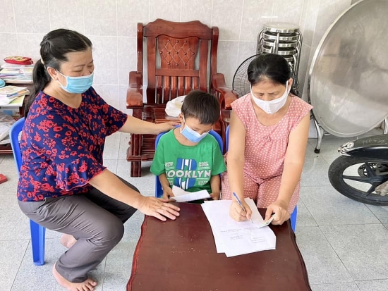 Chương trình "Mẹ đỡ đầu" giúp trẻ em mồ côi đậm tính nhân văn ở Đà Nẵng