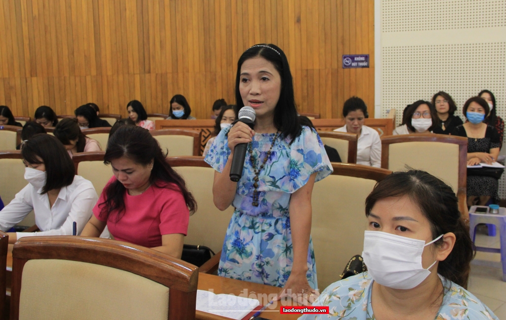 Quận Long Biên: Đối thoại về pháp luật lao động, công đoàn, bảo hiểm xã hội