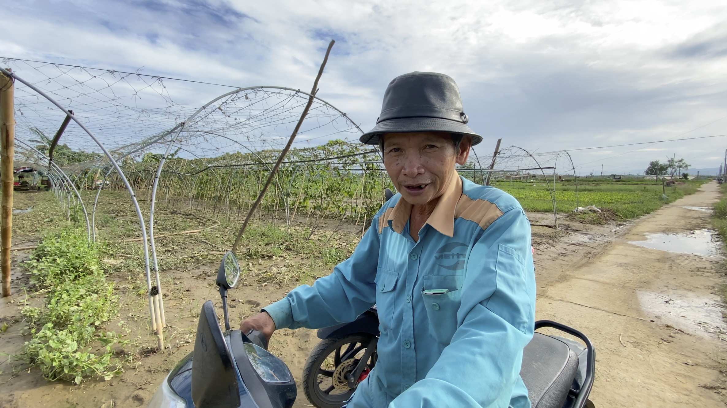 Nông dân làng rau ở Đà Nẵng chịu thiệt hại do bão số 4