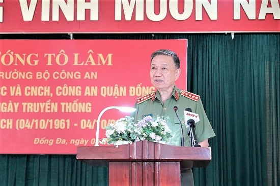 Đại tướng Tô Lâm động viên lực lượng Cảnh sát PCCC&CNCH Công an quận Đống Đa