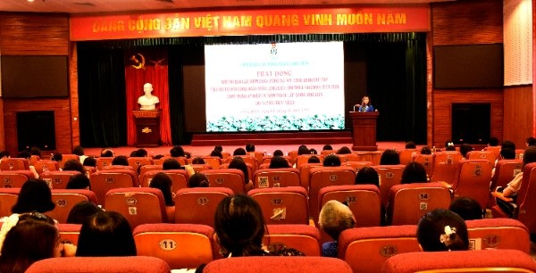 LĐLĐ quận Long Biên phát động đợt thi đua cao điểm chào mừng Đại hội Công đoàn các cấp