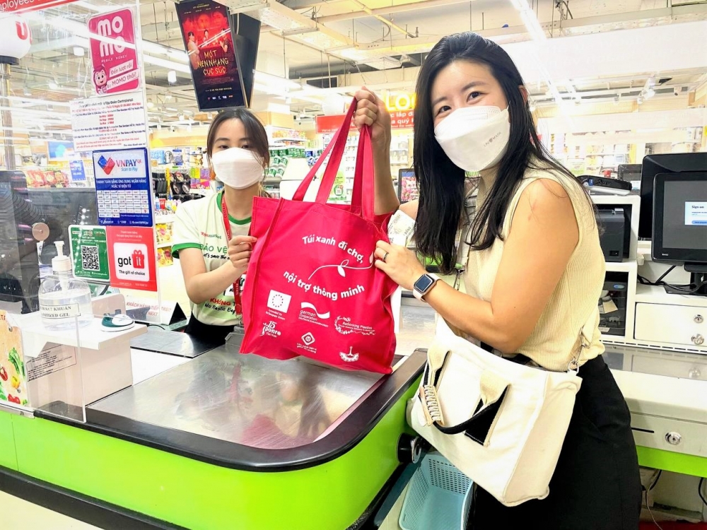Hà Nội: Lần đầu tiên tổ chức “Ngày không túi nilon”