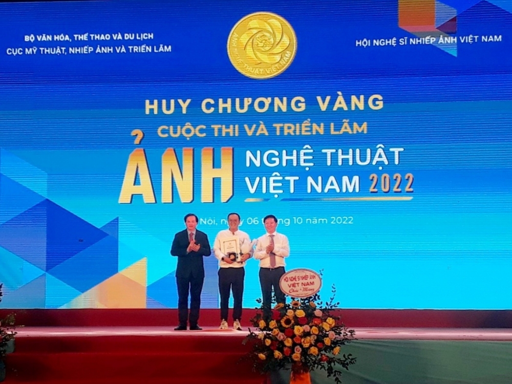 Trao giải Cuộc thi và Triển lãm ảnh nghệ thuật Việt Nam 2022