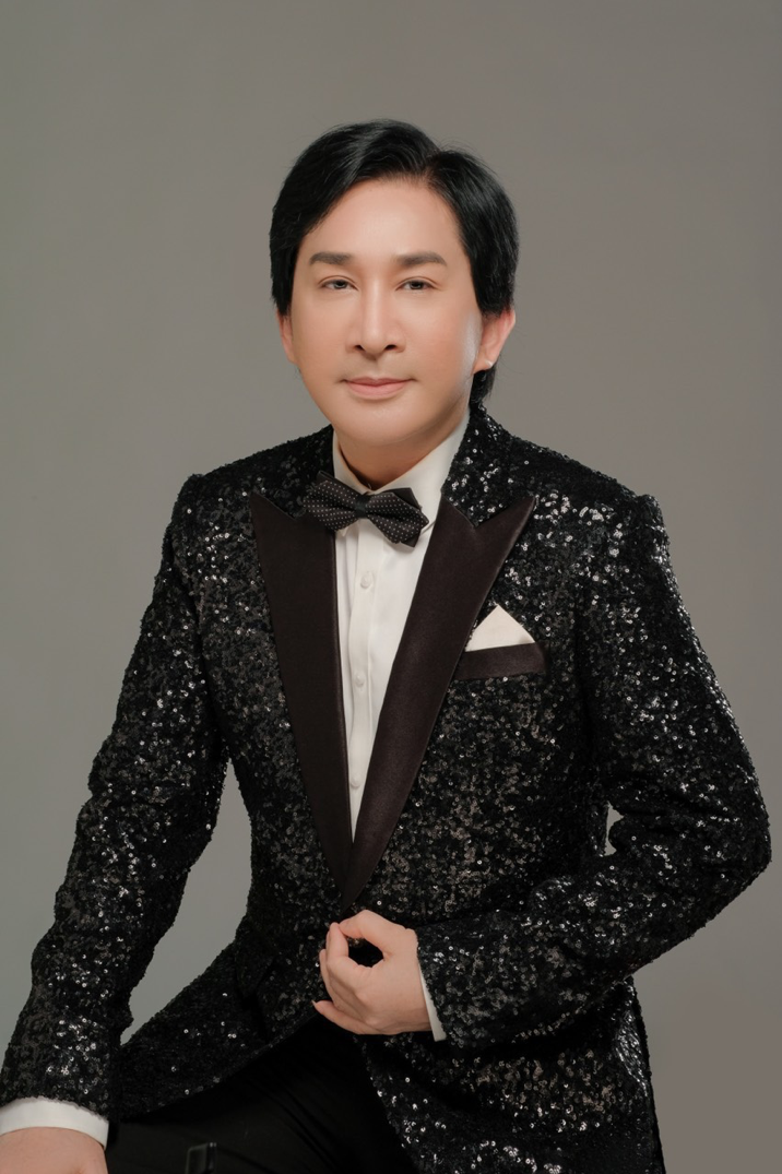 NSƯT Kim Tử Long làm show “Tiếng trống Mê Linh” tại Hà Nội