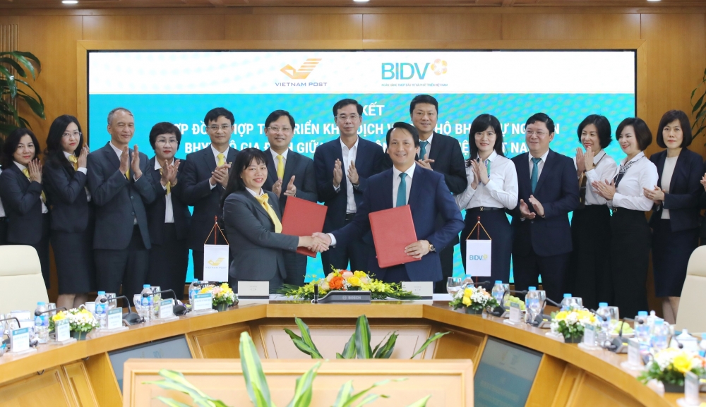 BIDV và Vietnam Post hợp tác triển khai dịch vụ thu hộ bảo hiểm