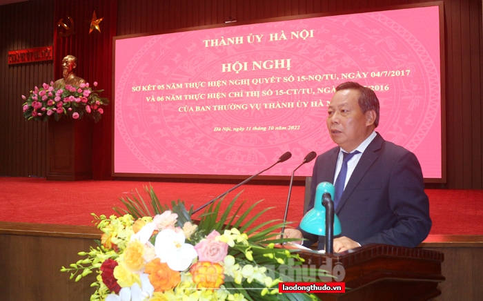 Phó Bí thư Thành ủy Nguyễn Văn Phong phát biểu