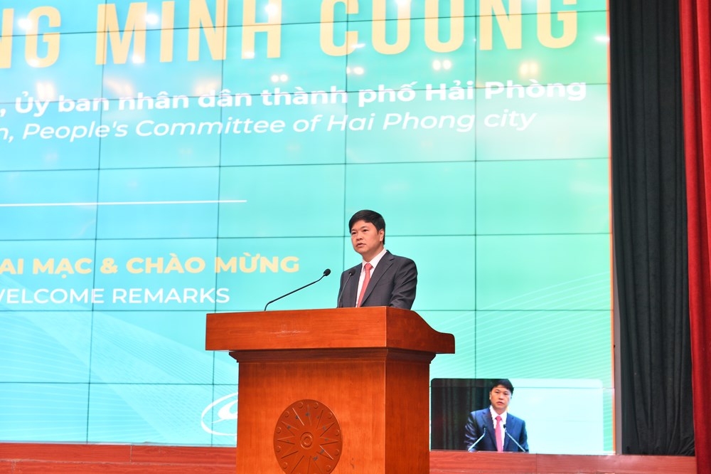 Ông Hoàng Minh Cường, Phó Chủ tịch UBND thành phố Hải Phòng phát biểu khai mạc Hội thảo.