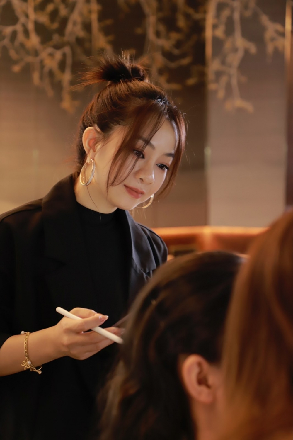 HoaTran Makeup Academy -  nơi đưa trang điểm Việt Nam vươn ra thế giới