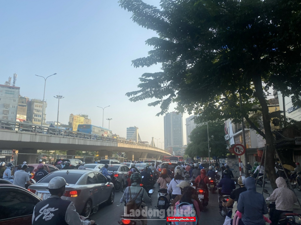 Hà Nội: Tổ chức lại giao thông nút Ngã Tư Sở - đường Láng