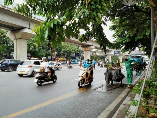 Xây dựng văn hóa giao thông ở Hà Nội: Con người vẫn là yếu tố quyết định!