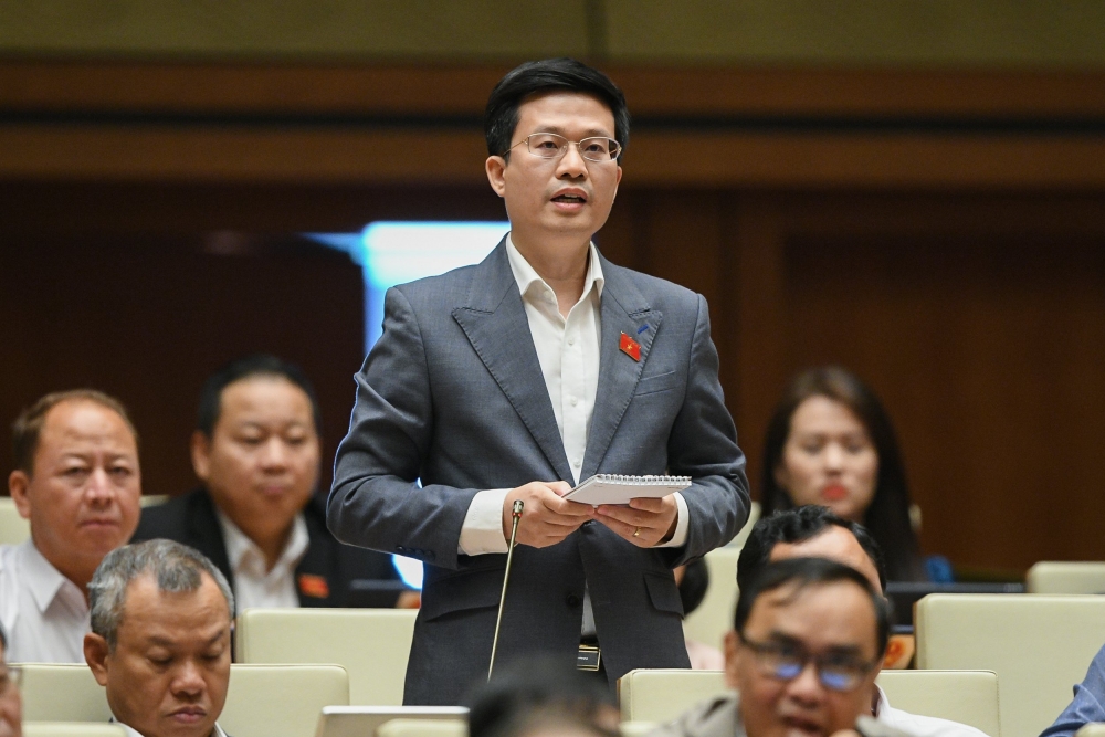 Bộ trưởng Nguyễn Mạnh Hùng: Ngăn chặn thông tin xấu, độc, cần toàn xã hội vào cuộc