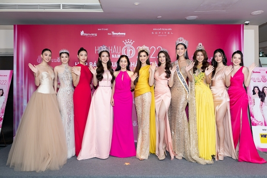 Dàn Hoa hậu quy tụ tại họp báo Chung khảo Toàn quốc Hoa hậu Việt Nam 2022