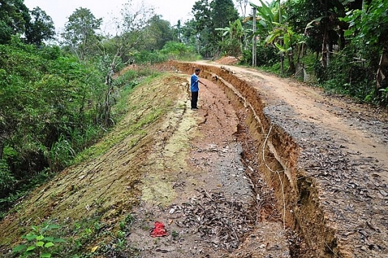 Hà Tĩnh: Nhiều công trình tiền tỷ xuống cấp sau mùa mưa lũ