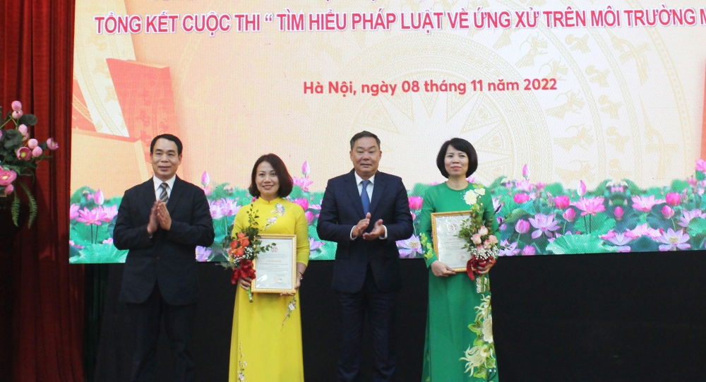 Hà Nội trao giải cuộc thi 