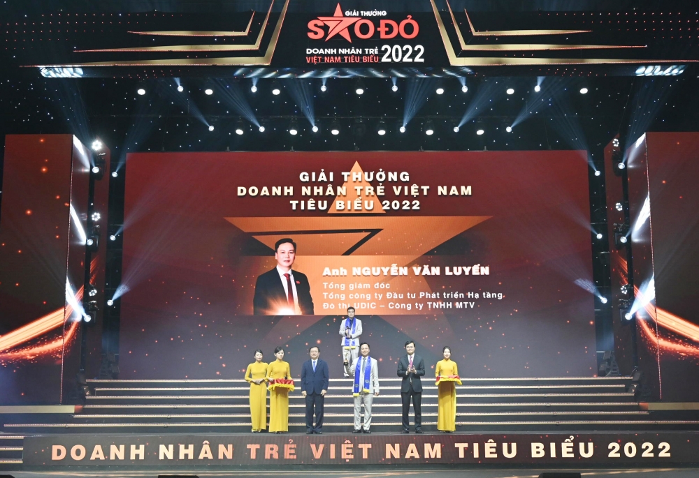 Tổng Giám đốc UDIC Nguyễn Văn Luyến được vinh danh “Doanh nhân trẻ tiêu biểu Việt Nam năm 2022”