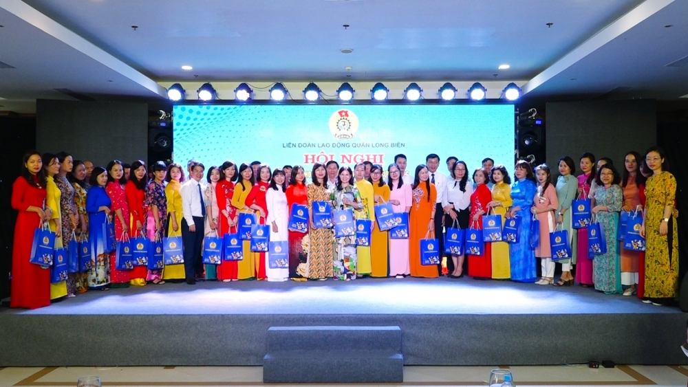 Liên đoàn Lao động quận Long Biên tổng kết hoạt động công đoàn năm học 2021-2022