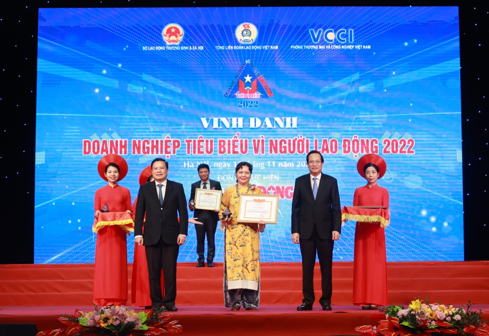 Nestlé Việt Nam được bình chọn “Doanh nghiệp tiêu biểu vì người lao động” trong 3 năm liên tiếp