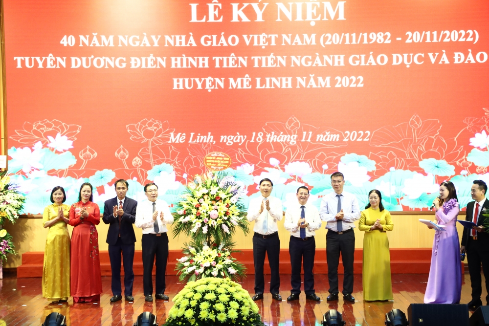 Huyện Mê Linh tổ chức Lễ kỷ niệm 40 năm Ngày Nhà giáo Việt Nam
